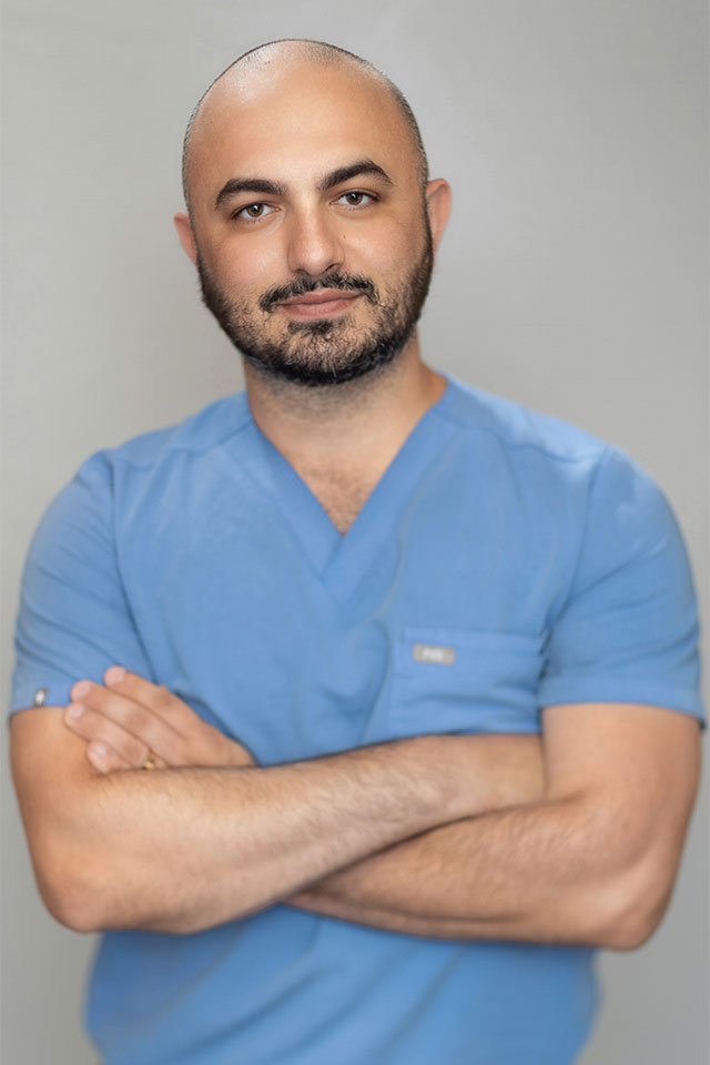 Ari Mosheyev, DDS